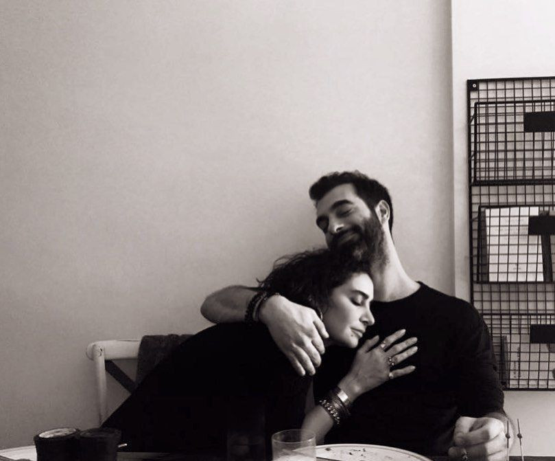 Sıla Gençoğlu İlker Kaleli aynı anda paylaştılar aşklarını ilan ettiler romantik sözler... - Resim: 4