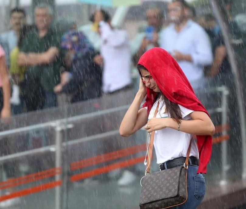 Meteoroloji'den çok sayıda kente uyarı fena geliyor! Orhan Şen paylaştı İstanbul'a saat verdi! - Resim: 3