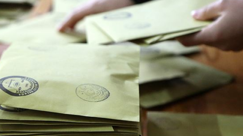 Son anket sonuçları geldi: CHP'de tarihi kayıp var, fark rekor seviyelerde - Resim: 3