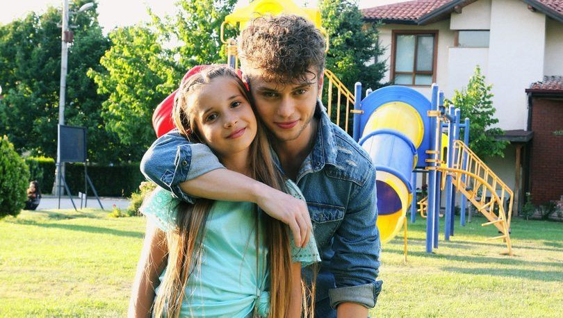 Aleyna Tilki'nin kardeşi Ayça Tilki oyunculuğa adım attı! İşte oynayacağı film - Resim: 4