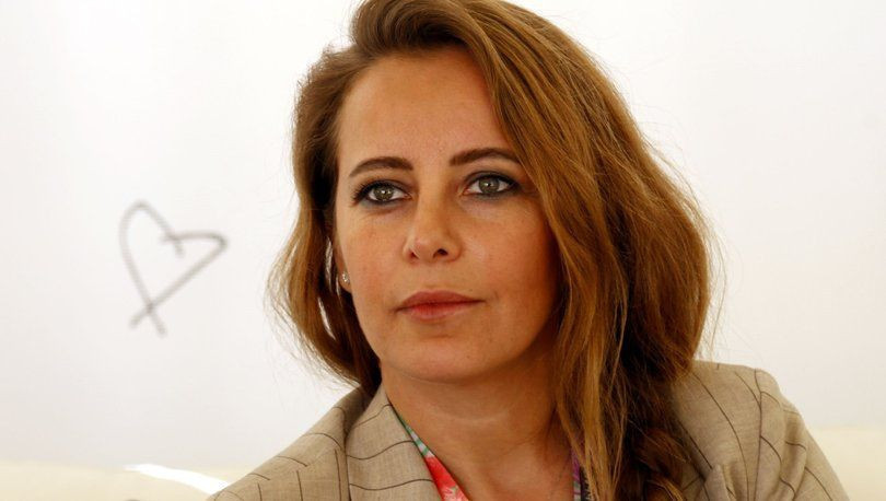 'Zor bir dönemden geçiyoruz' deyip Vildan Atasever konuştu: Mesleğinden dolayı... - Resim: 2