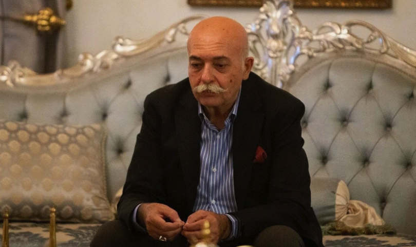 Usta oyuncu Settar Tanrıöğen'in yaşadığı ev ortaya çıktı! Şöhretine rağmen kutu gibi evde yaşıyor - Resim: 1