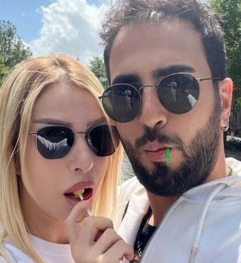 59'luk Seda Sayan'ın genç eşiyle aşk pozları! - Resim: 1