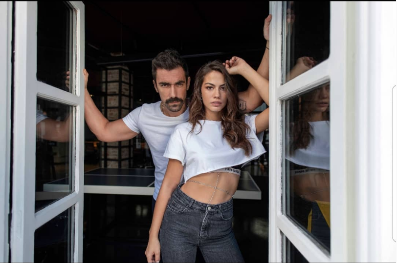 Erkenci Kuş bitti Can Yaman devri kapandı Demet Özdemir yeni partneriyle olay pozlar verdi - Resim: 3