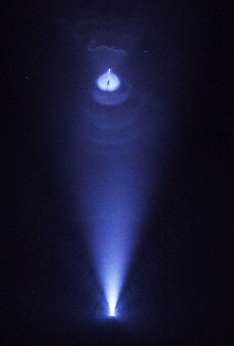 Tarihi an! SpaceX'in 4 yolcuyu dünyanın çevresinde gezdirecek roketi fırlatıldı - Resim: 4