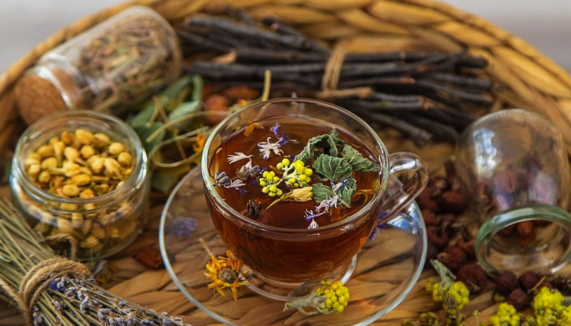 Yeşilçaya, rezeneye, papatyaya taş çıkartır! En sağlıklı bitki çayı belli oldu, bunu içen hasta olmaz - Resim: 2