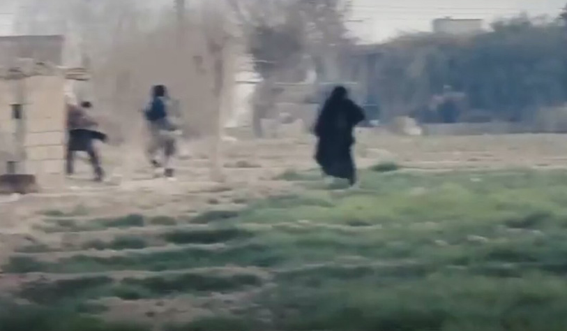 İlk kez ortaya çıktılar! DAEŞ kadın teröristleri sahaya sürdü - Resim: 1