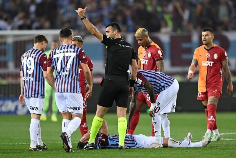 Dev maç öncesi sokaklar karıştı! Taraftarlar birbirine girdi - Resim: 2