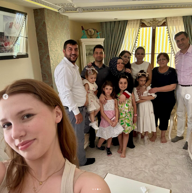 Eşi Nurcan Zeyrek 'nerden bilecektim kalbim' deyip paylaştı Ferdi Zeyrek çekmiş - Resim: 4