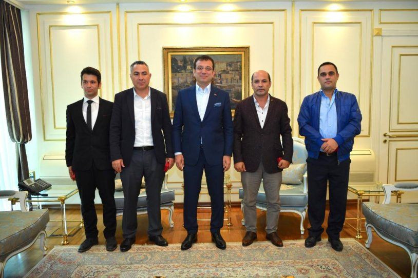 Ekrem İmamoğlu o isimleri makamında ağırlayarak, ödüllendirdi - Resim: 3