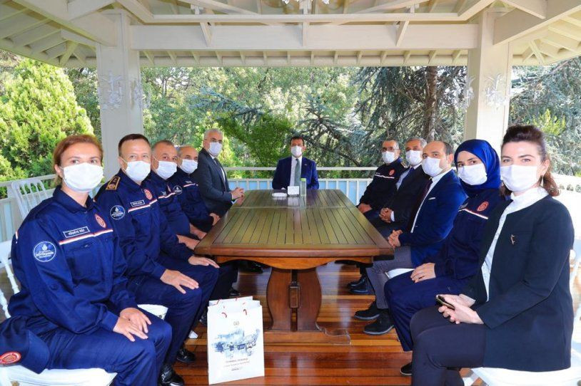 Ekrem İmamoğlu 'bunun gerisinde duramayız' diyerek tepki gösterdi - Resim: 3