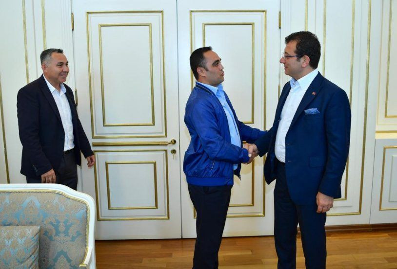 Ekrem İmamoğlu o isimleri makamında ağırlayarak, ödüllendirdi - Resim: 1