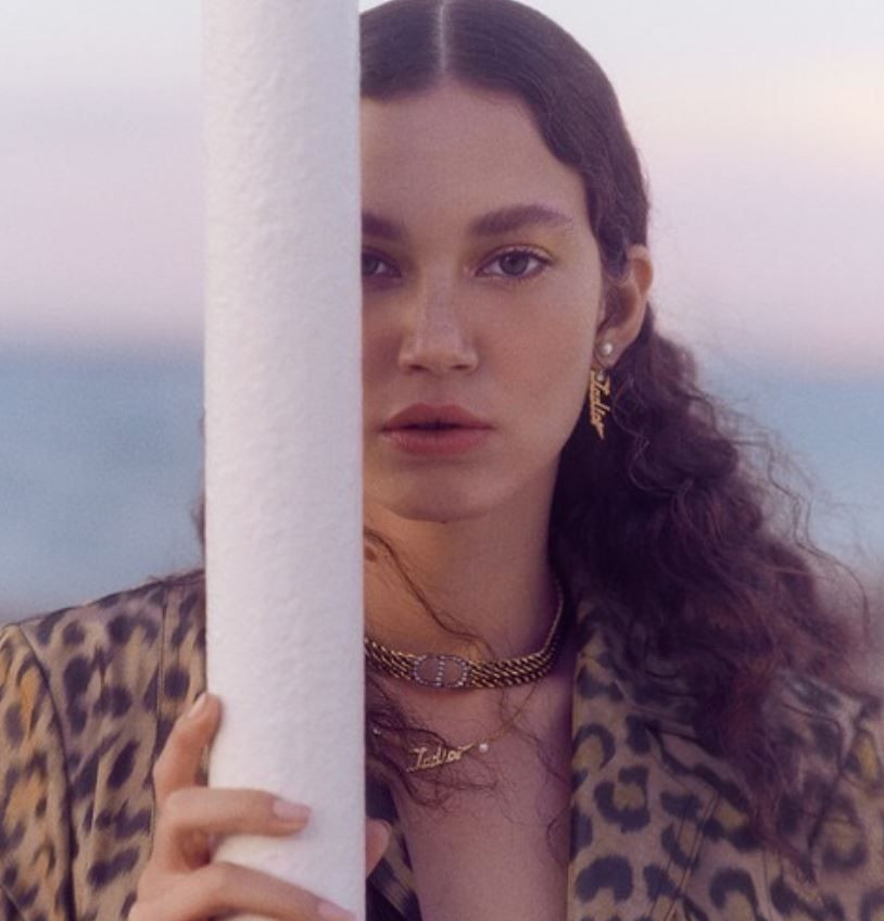 TRT1 Masumlar Apartmanı yeni sezonda kadroya bomba isim! İşte Melisa Şenolsun'un rolü - Resim: 4