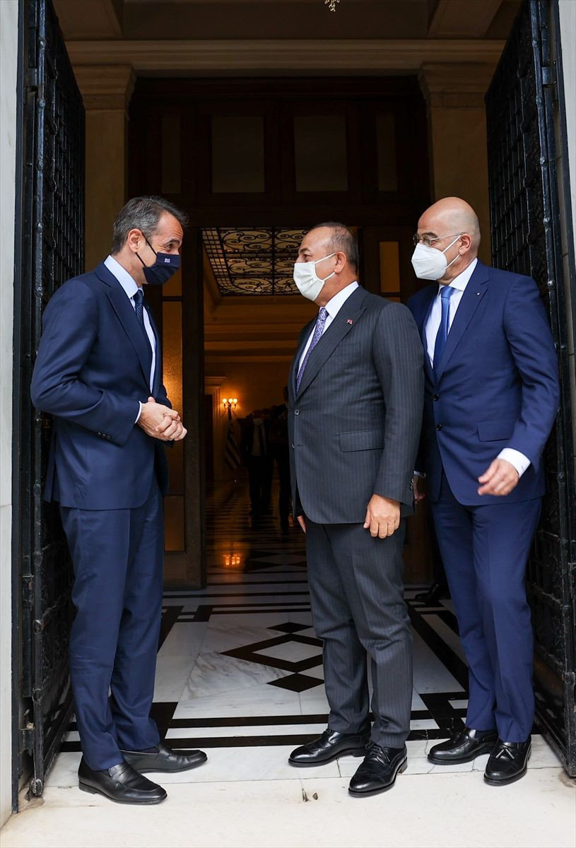 Akropolis'teki kucaklaşma Yunan medyasını çarptı! 'Çarpışma Testi' başladı - Resim: 3