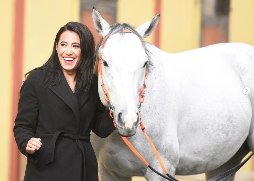 Ünlü spiker Esen Gök kendini astı! Esen Gök nereli eşi var mı intihar sebebini ablasına... - Resim: 2