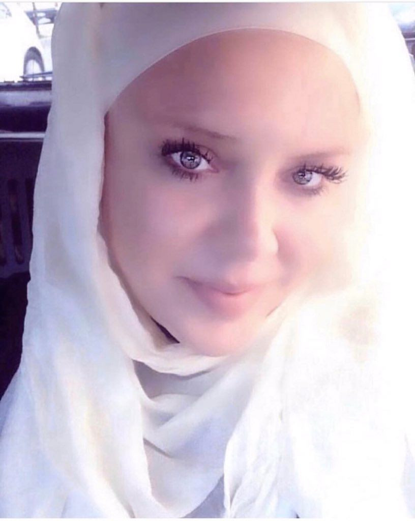 Kurtlar Vadisi'nin Laz Ziyası'nın kızı İrem Betil büyük değişimiyle şok etti! - Resim: 3