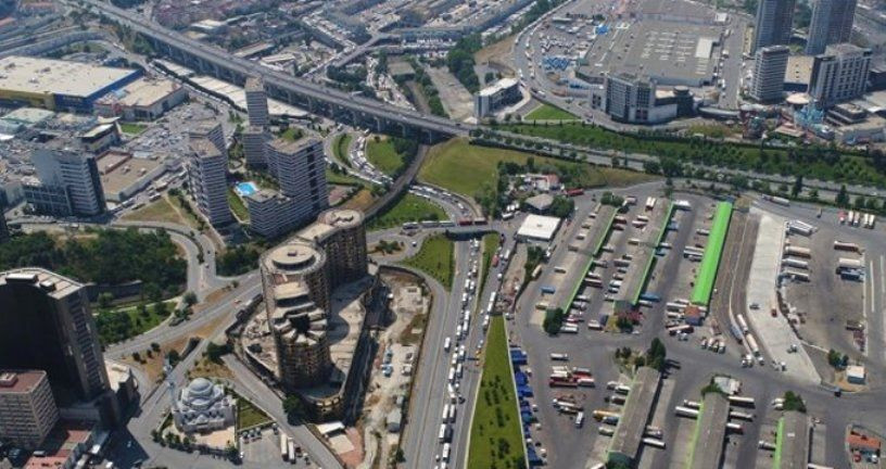 Demokrasi kuyruğu! 15 Temmuz Otogarı'nda seçim göçü havadan görüntülendi - Resim: 1