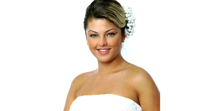 Gelinim Olur musun programının fenomeni Sinem Umaş polise hakaretten ceza aldı - Resim: 1