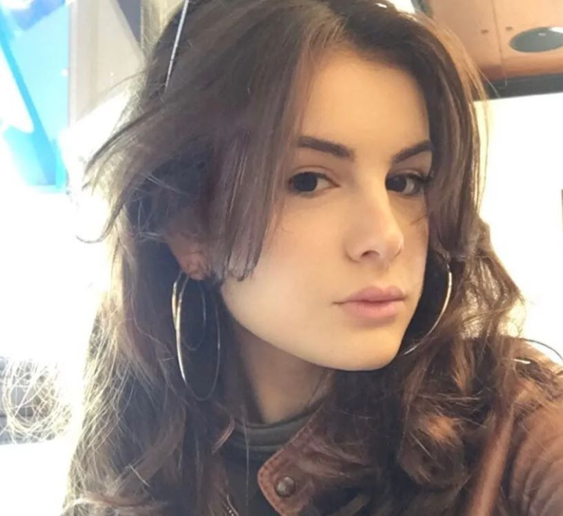 Kiralık Aşk'ın küçük yıldızını gören tanıyamıyor, güzelliği göz kamaştıran Melisa Giz Cengiz kaç yaşında? - Resim: 2