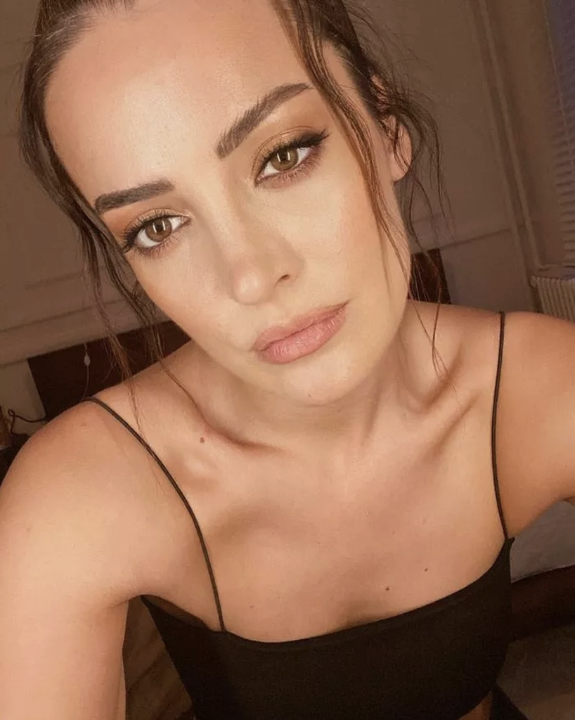 Güzel oyuncu İrem Sak hamile mi? - Resim: 4