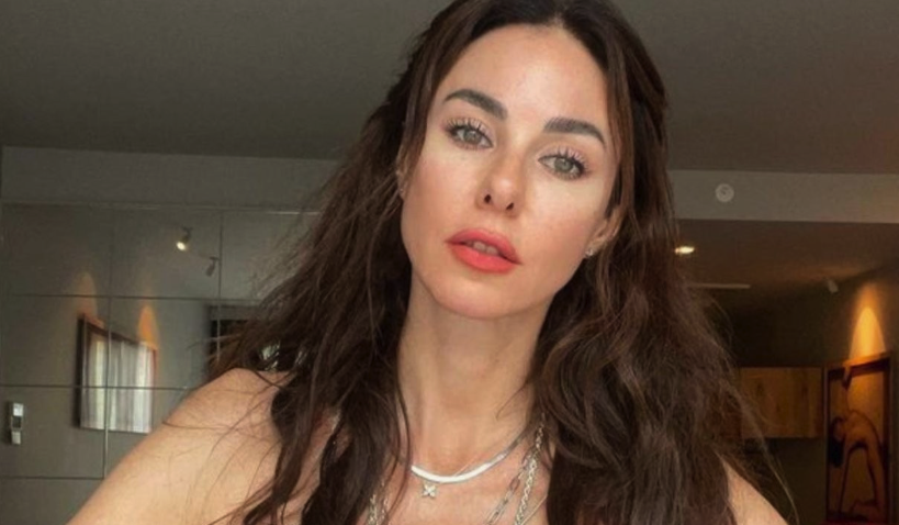 Defne Samyeli'nden beklenmedik hareket! Siyasi görüşünü açıkladı, yer yerinden oynadı - Resim: 4