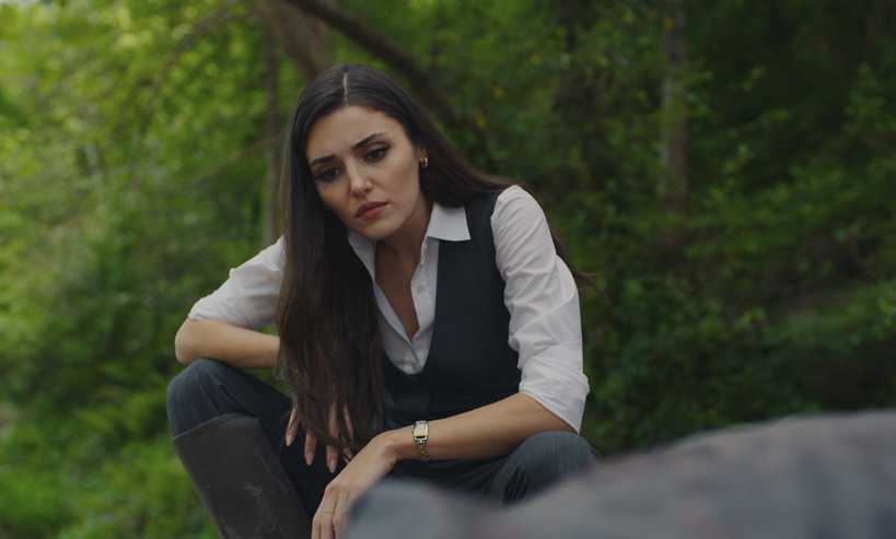 Hande Erçel’den flaş açıklama! Yakalama kararı sonrası ilk kez konuştu - Resim: 4