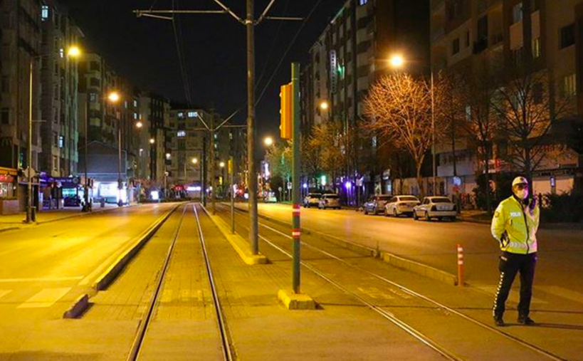 31 Aralık resmi tatili mi? Yılbaşı sokağa çıkma yasağı ne zaman başlıyor - Resim: 3