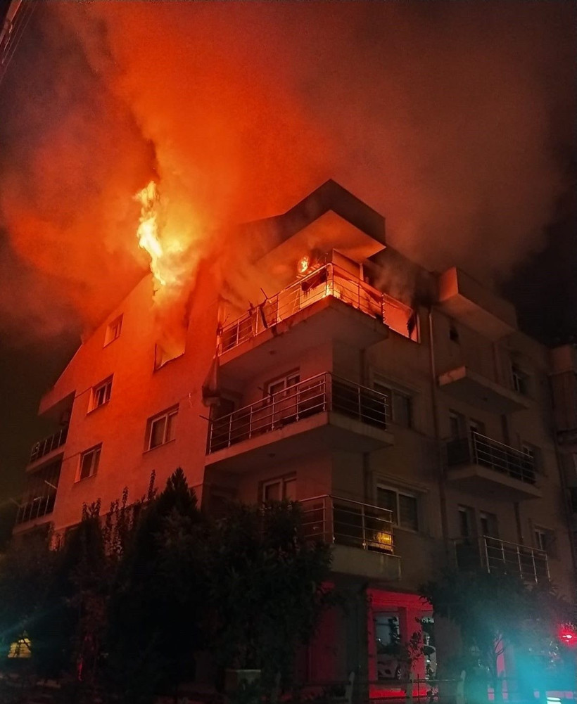 Aydın'da eşi ve çocukları içerdeyken evi ateşe verdi! Yanmaktan son anda kurtuldular - Resim: 4