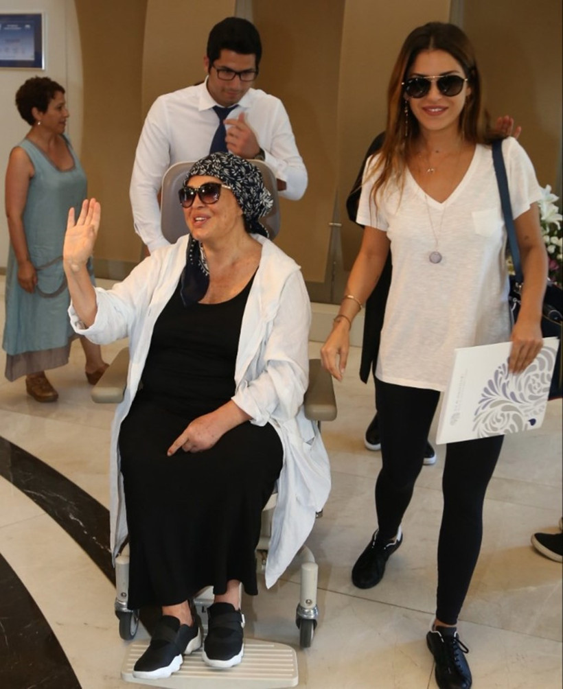 Türkan Şoray taburcu oldu - Resim: 1