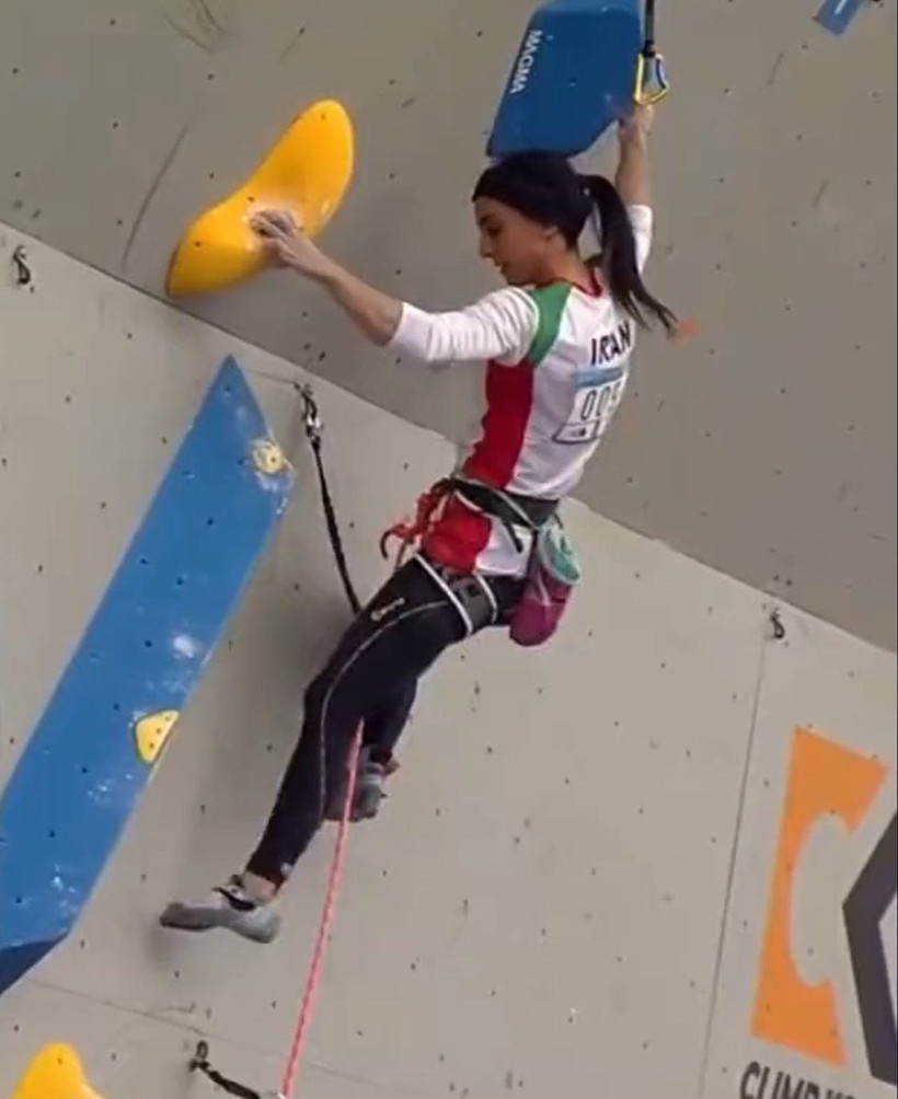 İranlı kadın sporcu başörtüsünü çıkarıp yönetimi delirtmişti! Ev hapsine alınmış, senet imzalatılmış - Resim: 1