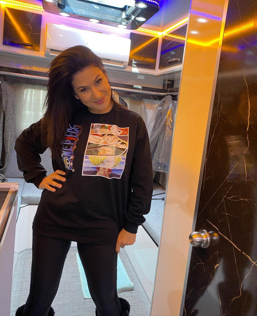 '23 kilo verdim çok hastalandım' diyen Üç Kız Kardeş'in Nesrin'i İclal Aydın anlattı: 2 yıl boyunca... - Resim: 2