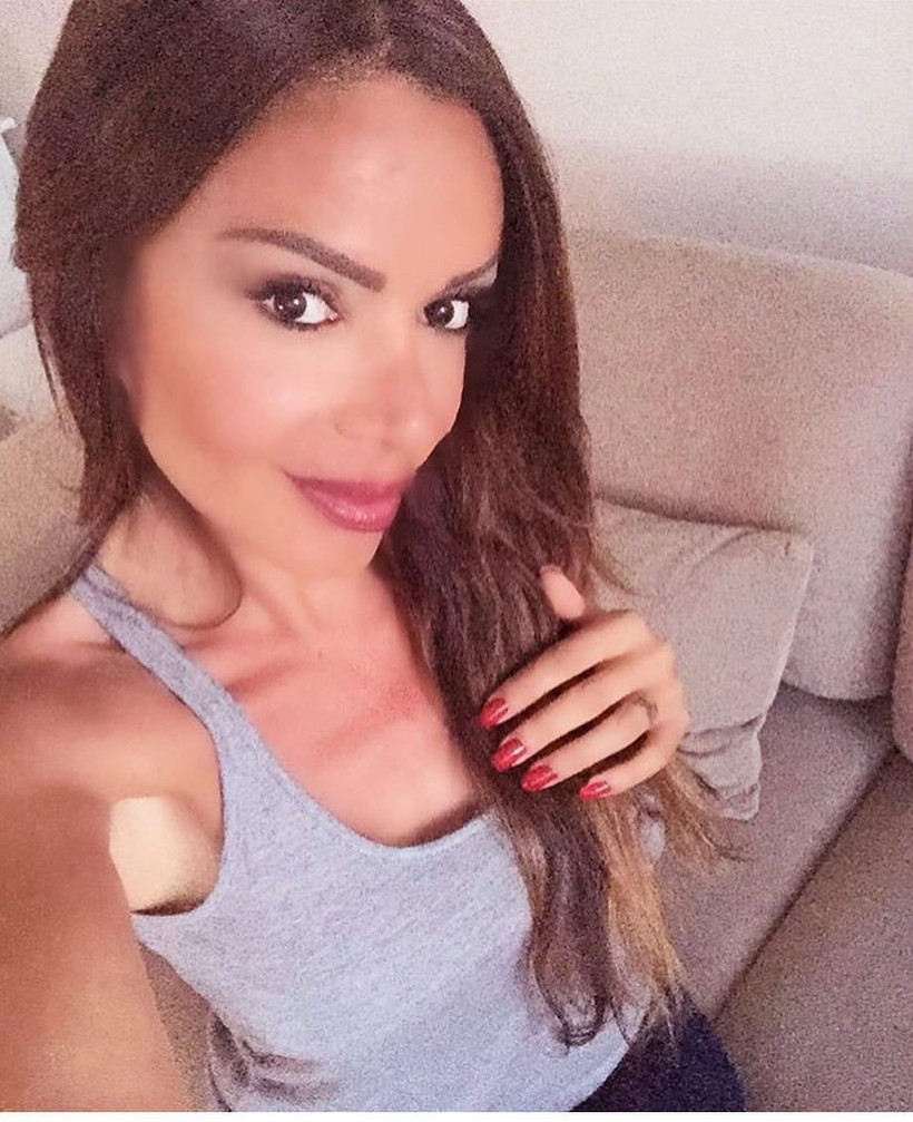 İç çamaşırsız alışverişe çıktı! 'Bunu bana çok görmesinler' deyip Sevda Demirel seslendi - Resim: 2