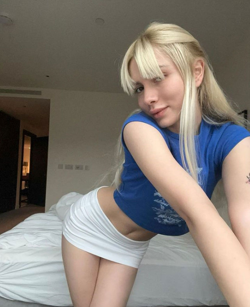 Aleyna Tilki'nin iç çamaşırlarıyla verdiği direk dansı pozu olay oldu! "Hiç utanman yok mu" - Resim: 1