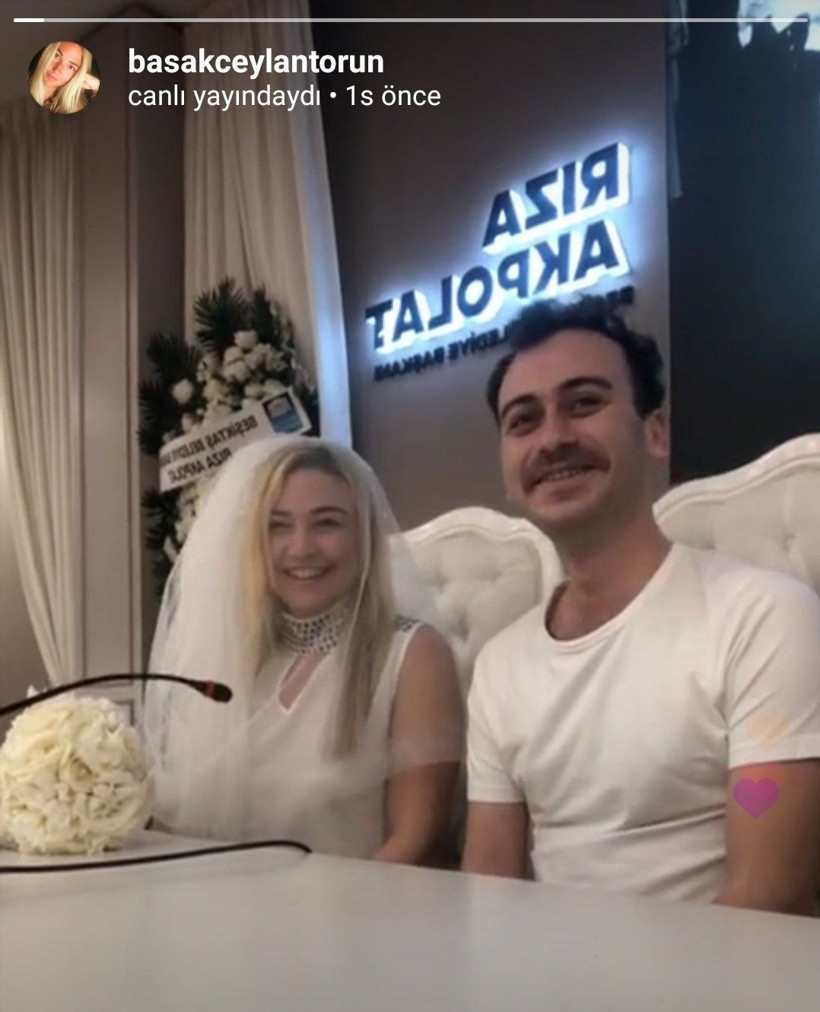 Kaan Boşnak Başak Ceren Torun ile evlendi korona günlerinde sessiz sedasız nikah - Resim: 4