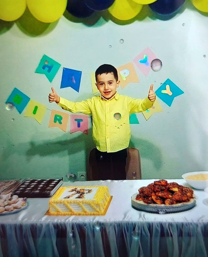 Tüm ailesini depremde kaybeden polis memuru kahroldu kendi şans eseri kurtulmuş - Resim: 4