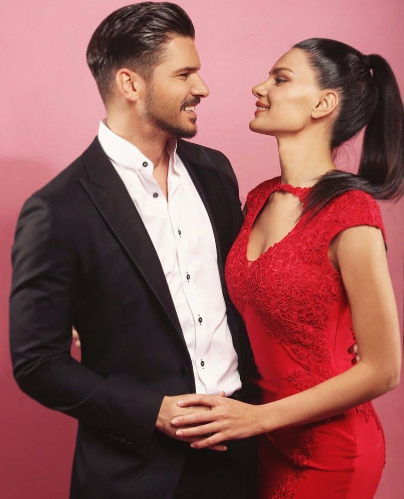 Öpüşme sahnelerine sinirlendi Almeda Abazi Siyah İnci setini bastı - Resim: 2