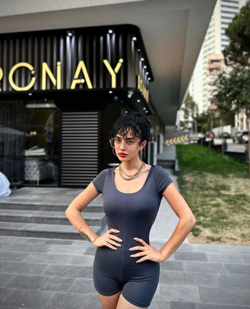 Ece Ronay'ın güzellik merkezi kurşunlandı! Bir gün önce eski eşinin arabaları için suçladığı galeri kurşunlanmıştı - Resim: 3