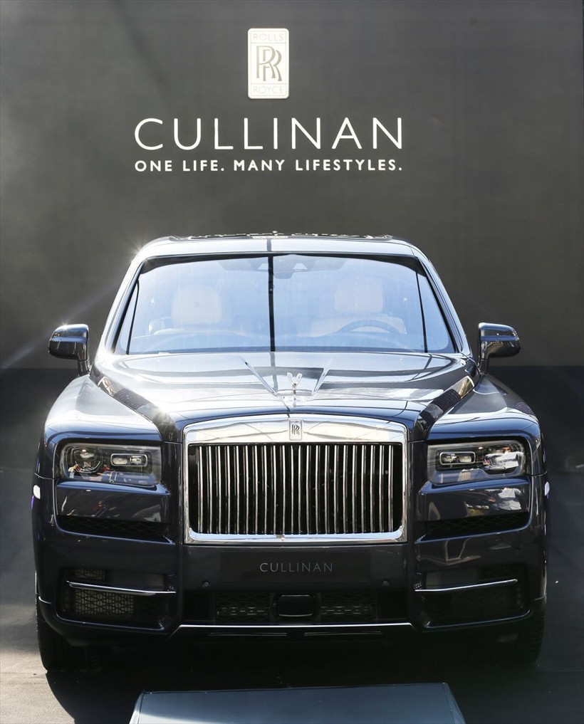 İsmini keşfedilmiş en büyük elmastan alan Rolls-Royce'un ilk SUV modeli Türkiye'de - Resim: 2