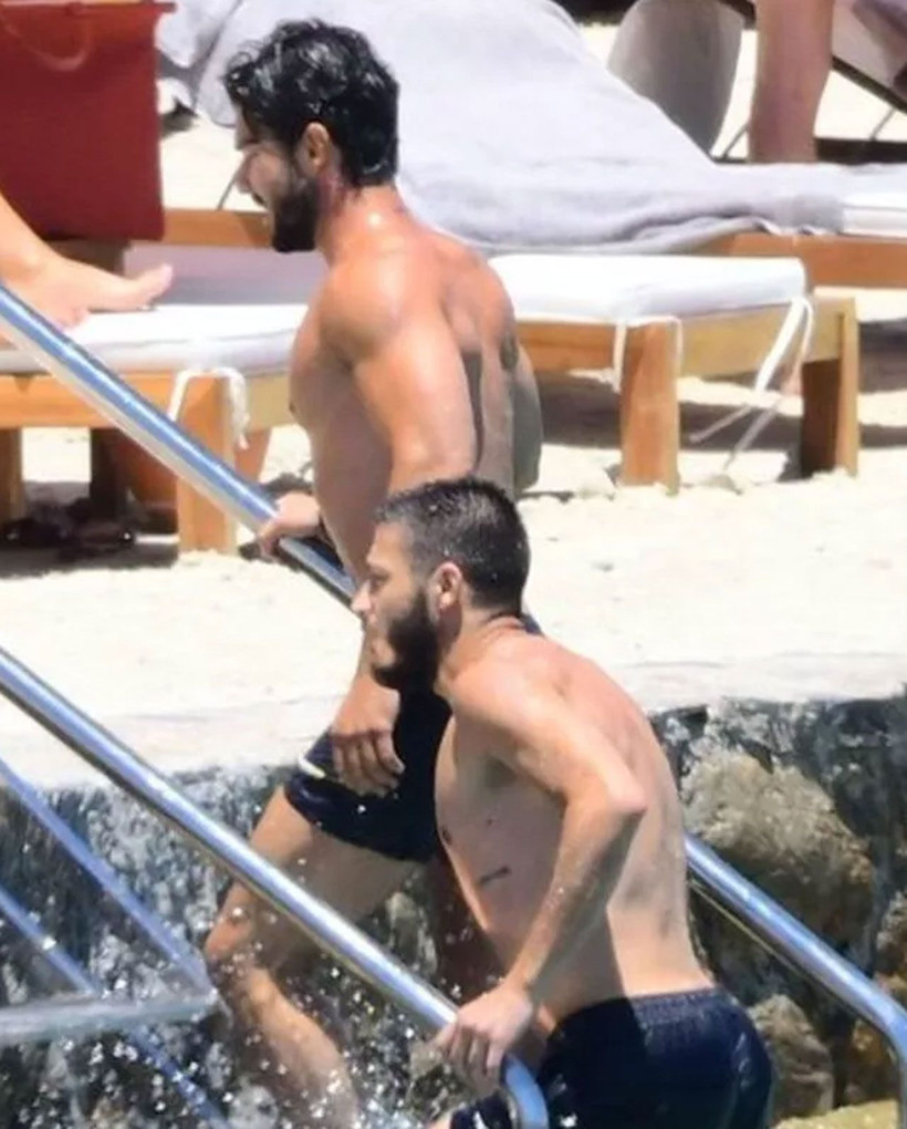 Kubilay Aka ve Kaan Yıldırım'dan erkek erkeğe Bodrum tatili! - Resim: 3