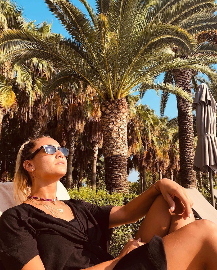 2020 Survivor Evrim’in sörf denemelerine Sercan Yıldırım’dan olay yorum - Resim: 2