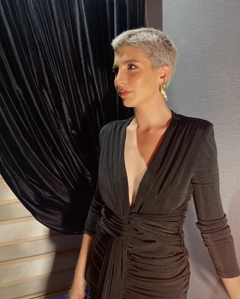 Seksilik itirafı geldi! 'Vücuduna bir nefes üflenmiş gibi' deyip Menajerimi Ara Kırgın Çiçekler yıldızı anlattı - Resim: 4