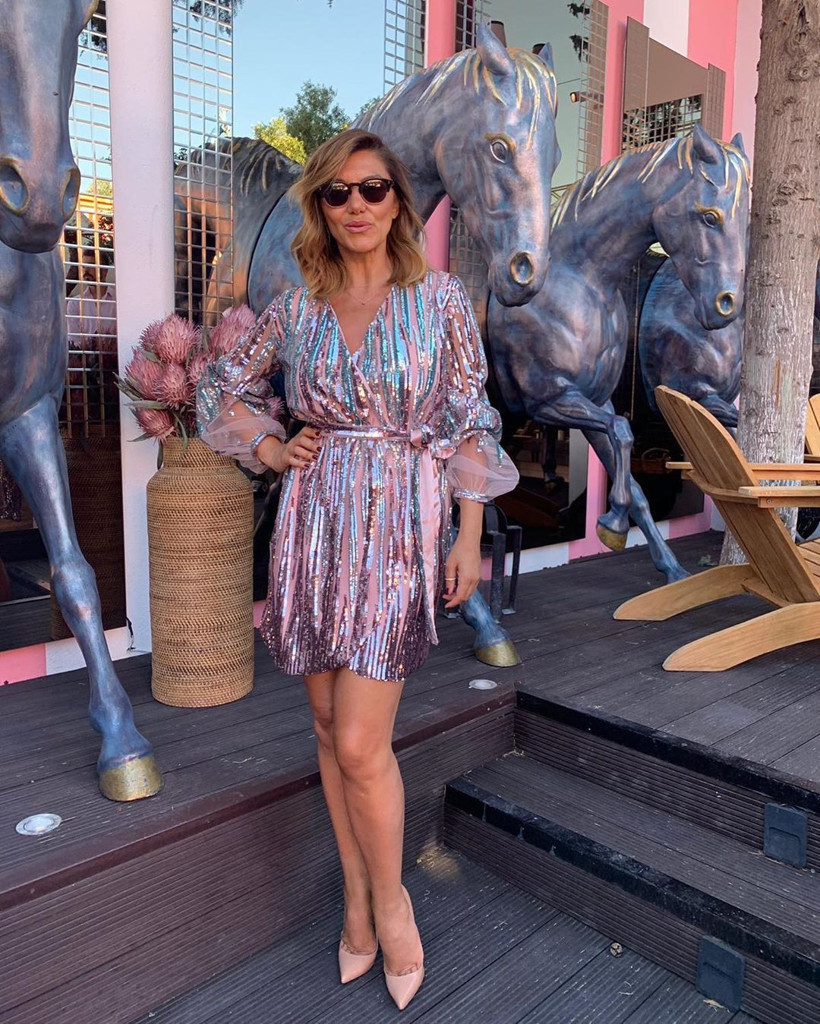 Zeynep Mansur'un havuz fotoğrafına beğeni yağdı - Resim: 2