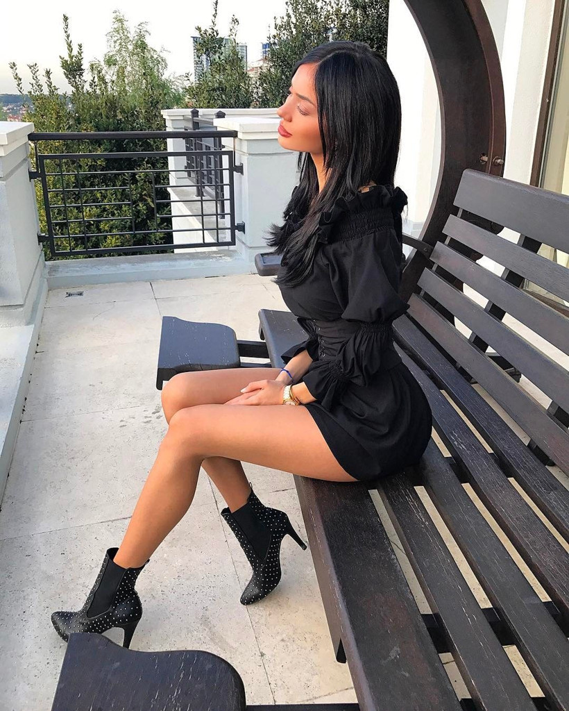 Cansu Taşkın'dan canlı yayında şok eden itiraflar! 5 yaşındayken babam... - Resim: 3