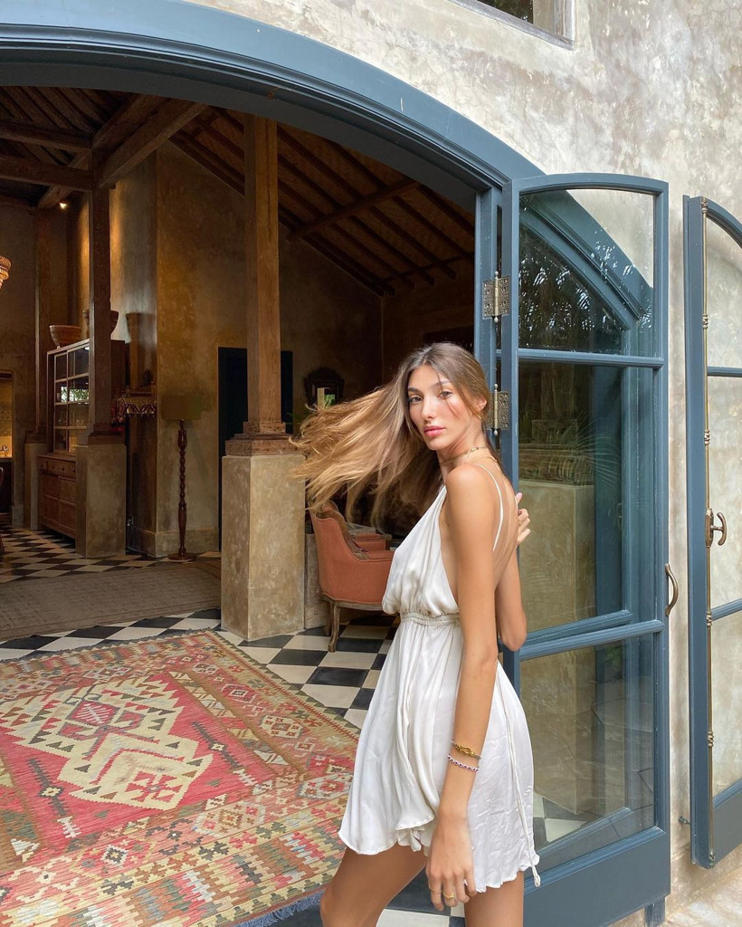 Şevval Şahin'in bikinili pozları olay oldu takipçilerini ikiye böldü: Açlık grevinde heralde - Resim: 2