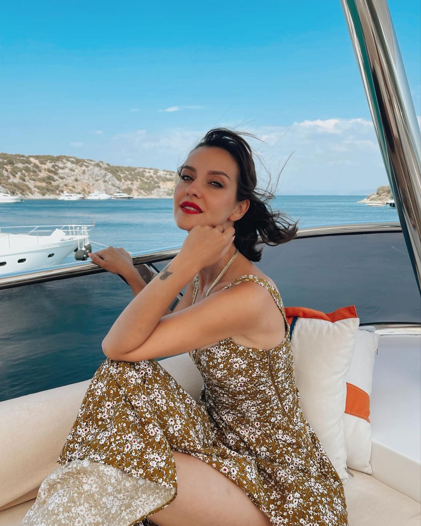 Aldığı haberle İrem Helvacıoğlu'nun dünyası başına yıkıldı! Komşusunun yaptıklarını duyanlar inanamadı - Resim: 4