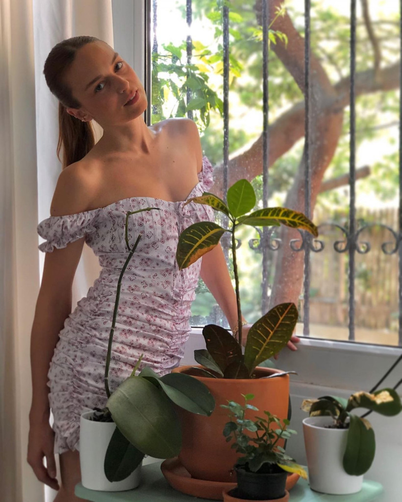 'Aldatıldım yakaladım' diyen Nilperi Şahinkaya itiraf etti! Irkçılığa maruz kaldı: Türküm dediğimde... - Resim: 1