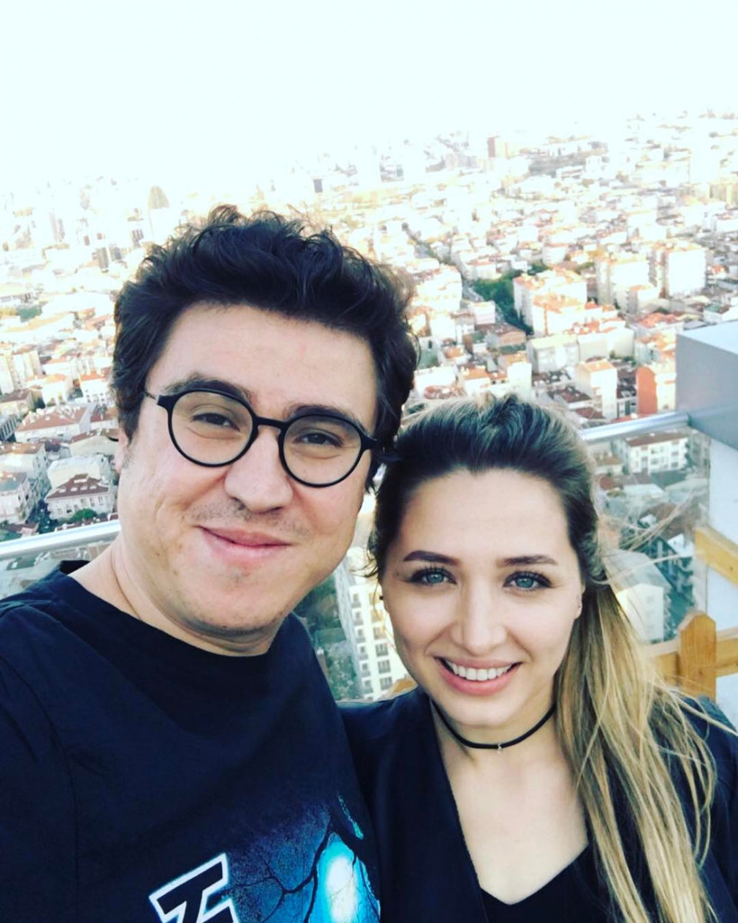 İbrahim Büyükak çocukluk aşkıyla evleniyor - Resim: 4