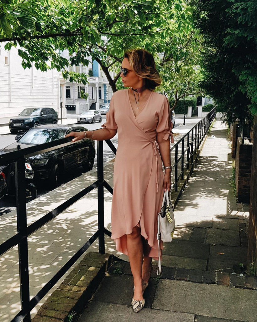 Annesi 50 yaşından sonra seksi pozları ile fenomen oldu - Resim: 4