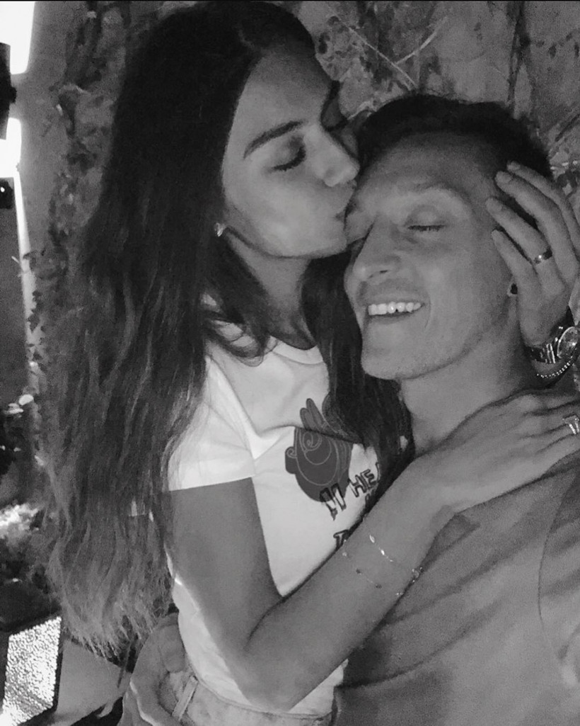 Mesut Özil ve Amine Gülşe nişanlandı - Resim: 2