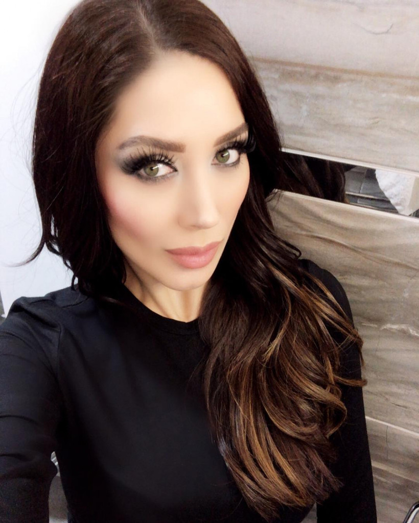 Güzel şarkıcıdan canlı yayında bomba ihanet itirafı - Resim: 4